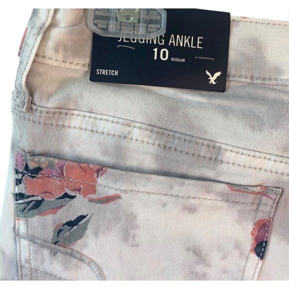 Floral Print Women's Jeans - Picture 8 of 8